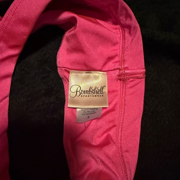 Bombshell Sportswear Neon Pink Sports bra and legging set - Picture 9 of 10